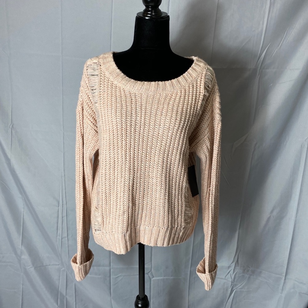NWT one hart distressed sweater